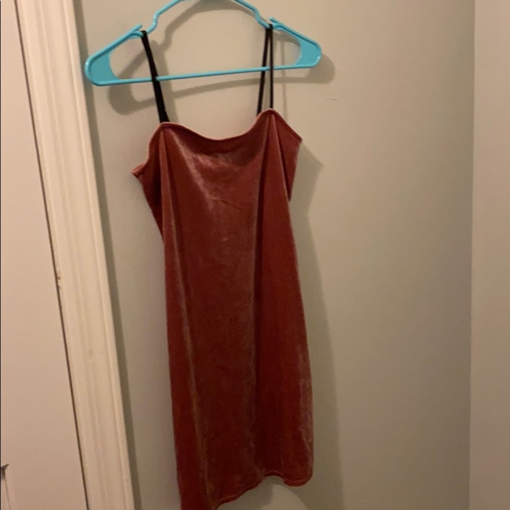 pink velvet dress